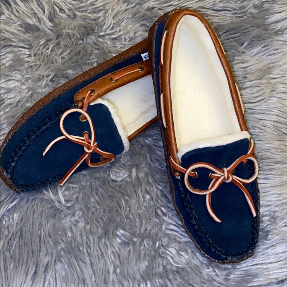 Woman Moccasins